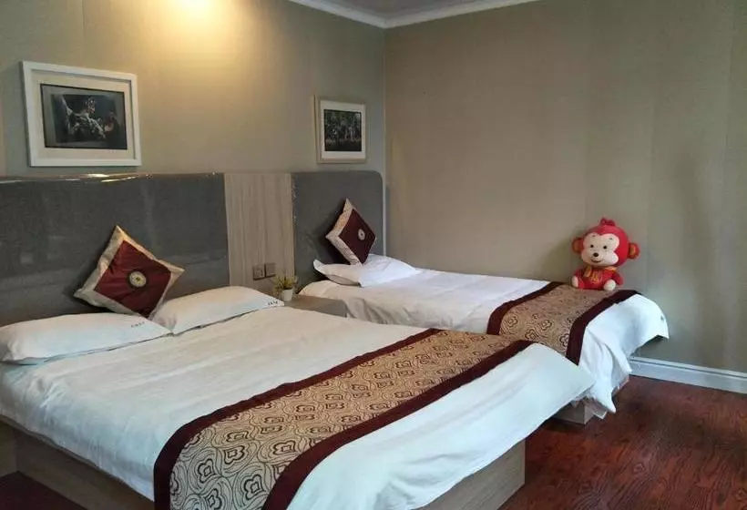 Shanghai Soho Bund International Youth Hostel