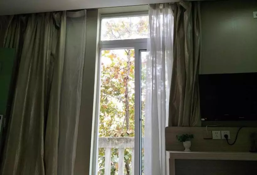 Shanghai Soho Bund International Youth Hostel