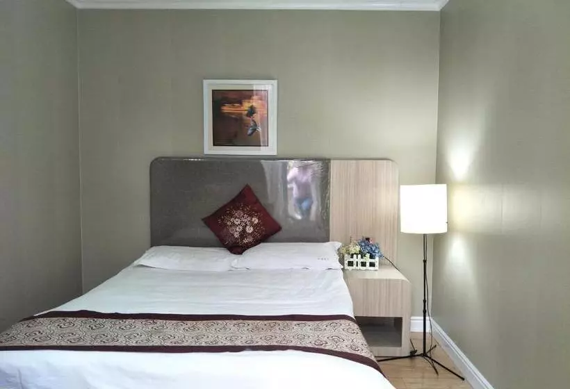 Shanghai Soho Bund International Youth Hostel