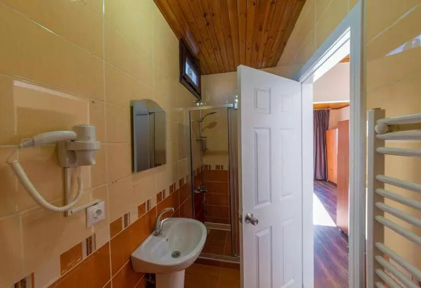 Taksim City Ivy Hostel