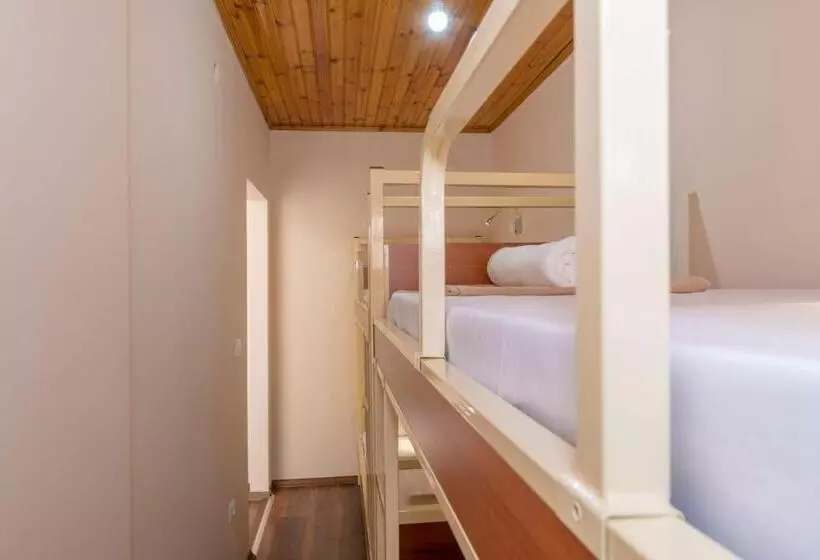 Taksim City Ivy Hostel