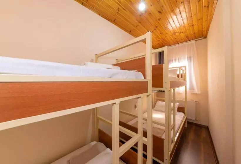 Taksim City Ivy Hostel