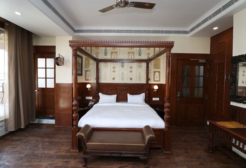 فندق Mumtaz Mahal