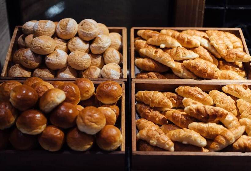 Al Meroz Hotel Bangkok The Leading Halal