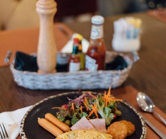 Al Meroz Hotel Bangkok The Leading Halal