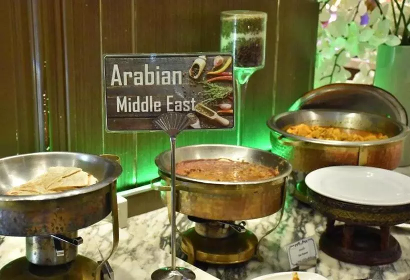 Al Meroz Hotel Bangkok   The Leading Halal