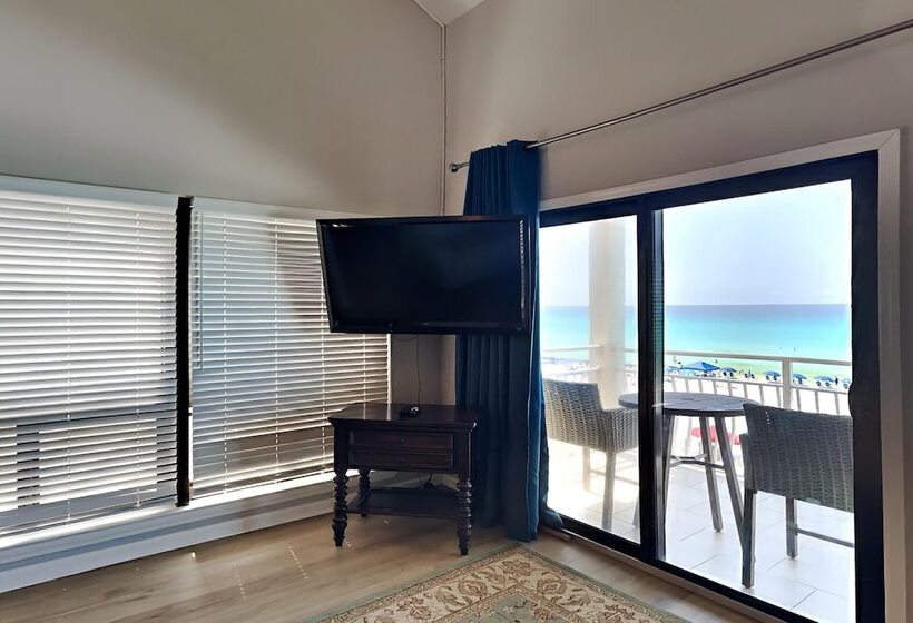 Crystal Villas By Southern Vacation Rentals