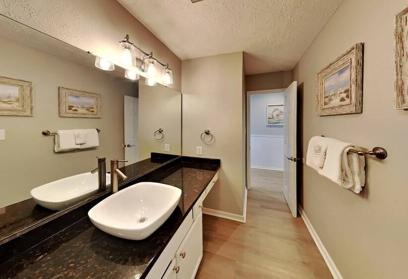 Crystal Villas By Southern Vacation Rentals