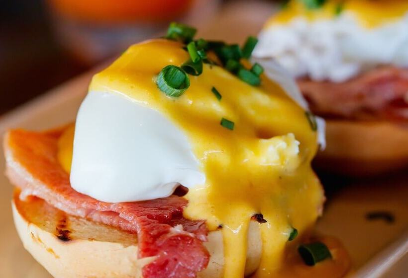 Bed and Breakfast Heart Of The Village Inn