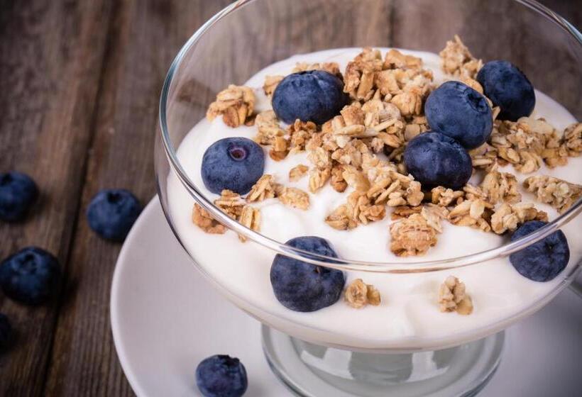 Bed and Breakfast Heart Of The Village Inn