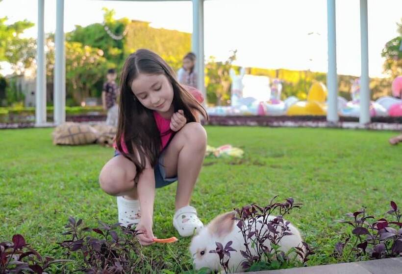 Aston Cirebon Hotel And Convention Center