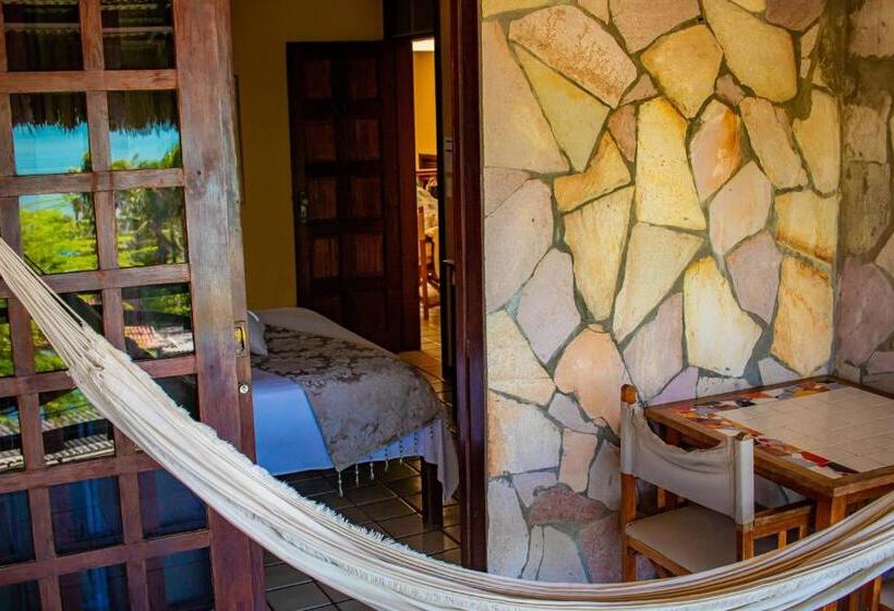 هتل Castelo Beach