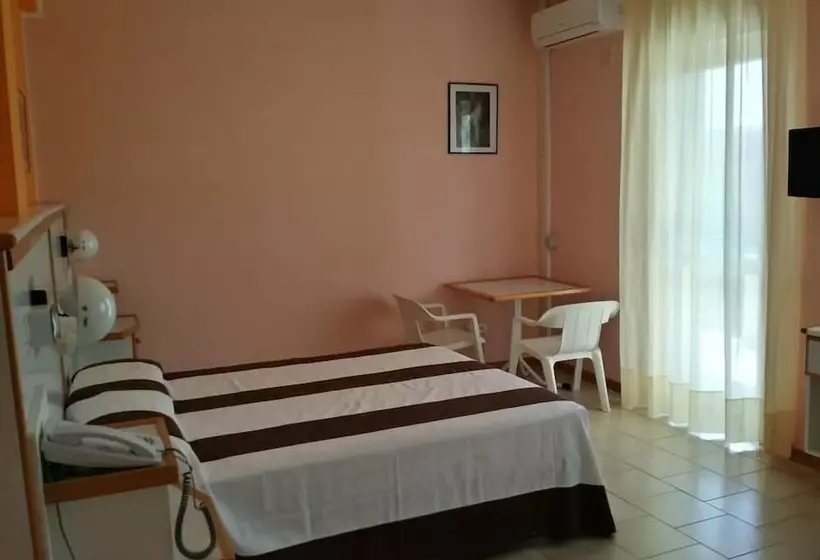 호텔 Centro Di Soggiorno Il Belvedere