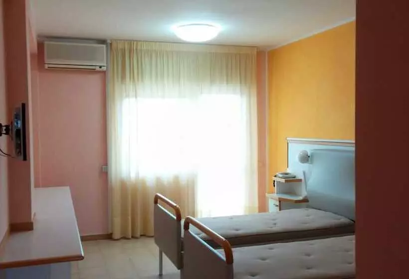 호텔 Centro Di Soggiorno Il Belvedere