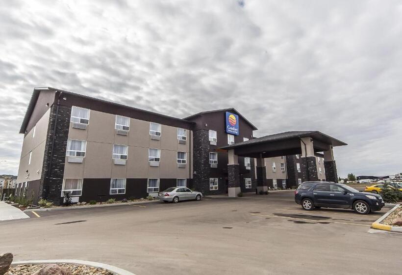 호텔 The Kanata Bonnyville