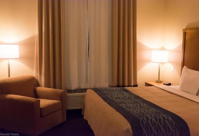 호텔 The Kanata Bonnyville