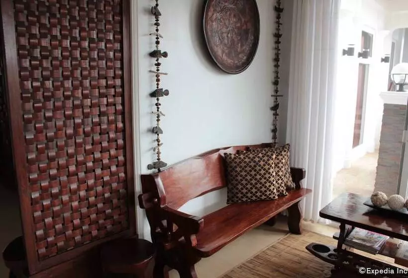 בית מלון כפרי Coron Bancuang Mansion