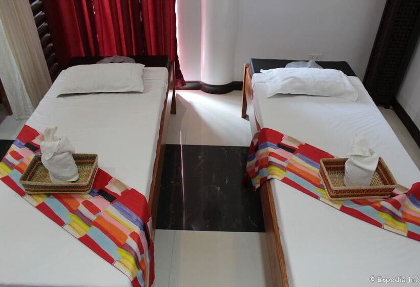 בית מלון כפרי Coron Bancuang Mansion