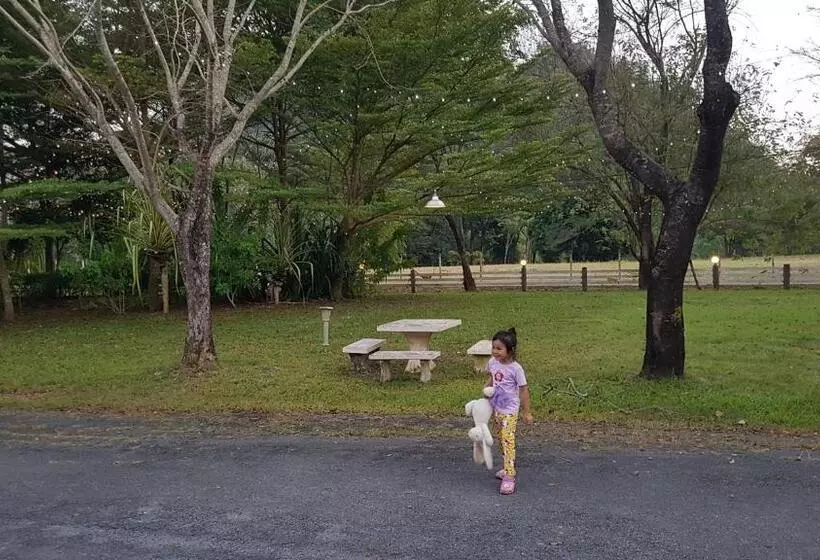 酒店 Family Resort Khao Yai