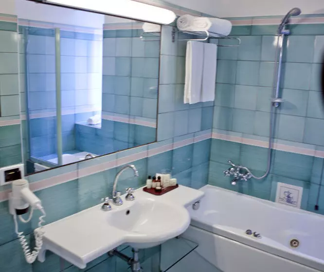 Grand Hotel Santa Domitilla