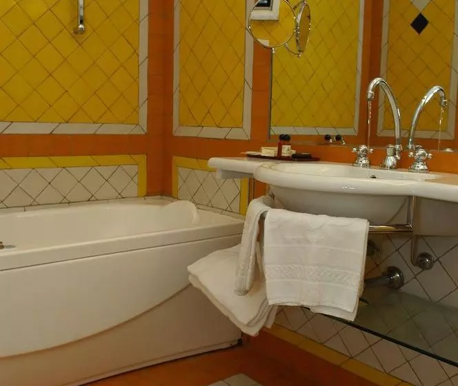 Grand Hotel Santa Domitilla