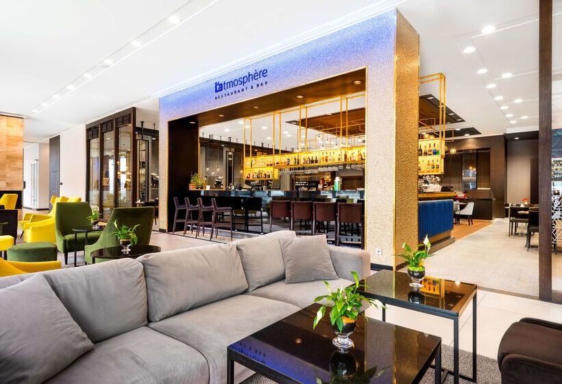 فندق Hilton Garden Inn Krakow Airport