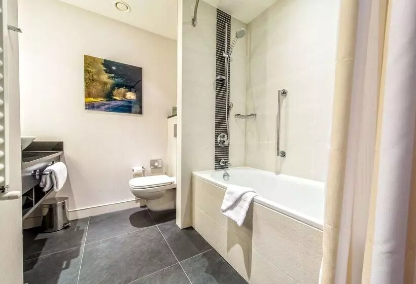 酒店 Hilton Garden Inn Krakow Airport