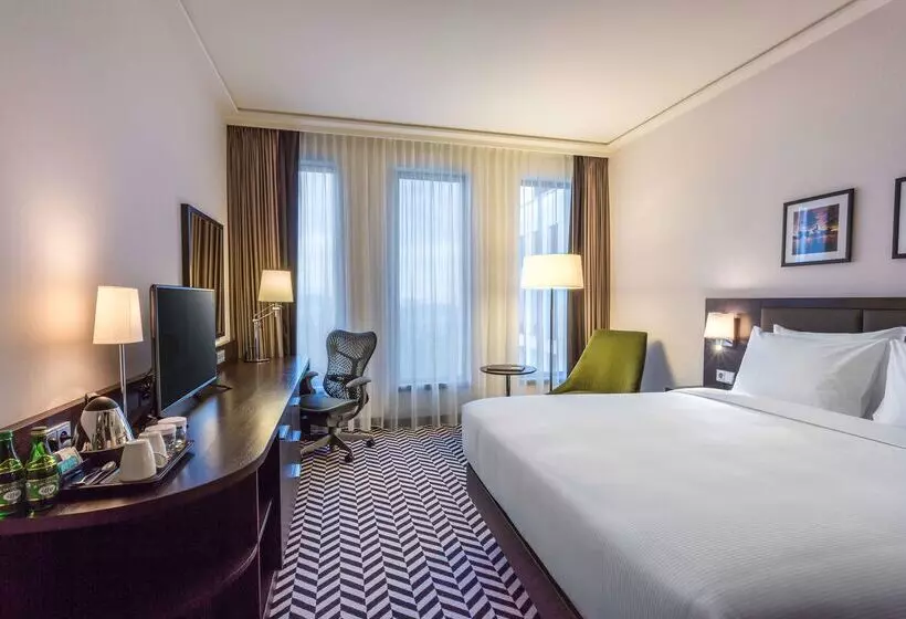 酒店 Hilton Garden Inn Krakow Airport