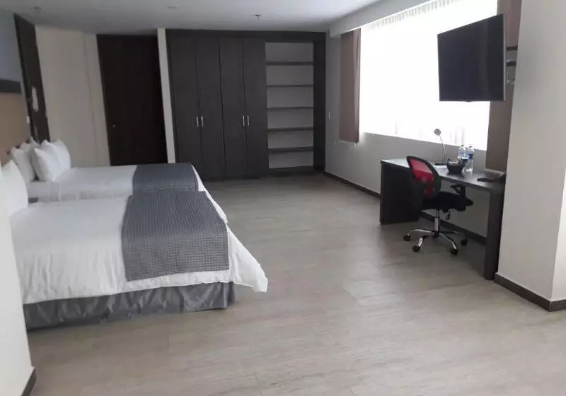 ホテル Hr Amada Cúcuta