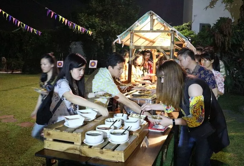 Metland Hotel Cirebon By Horison