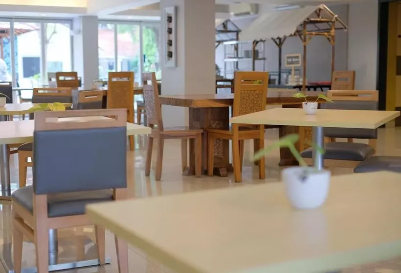 Metland Hotel Cirebon By Horison