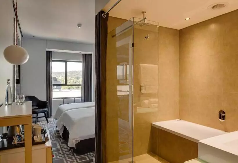 Protea Hotel Fire & Ice! By Marriott Pretoria Menlyn