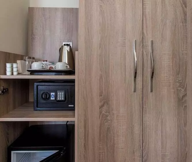 Hotel Shepherds Bush London