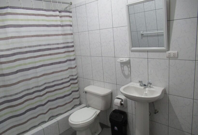 Kurmi Hostel Lima Airport