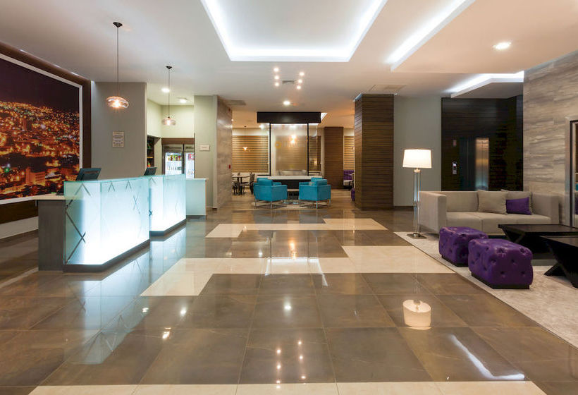 Hotel La Quinta By Wyndham Tegucigalpa