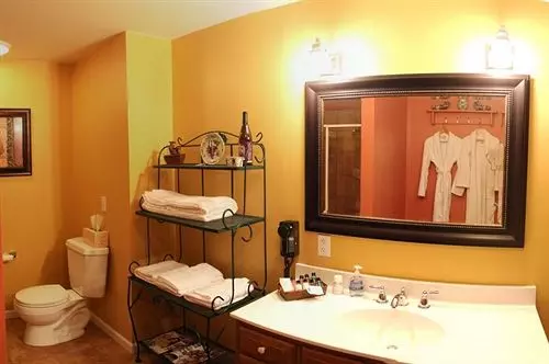 민박 The Marshall House