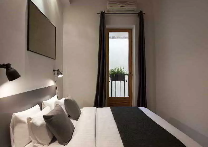 No 9 - The Streets Apartments Barcelona