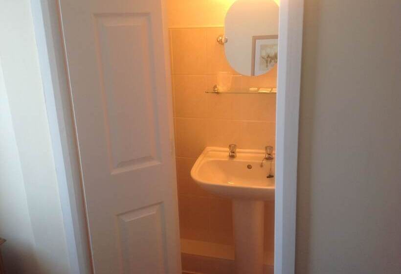 ペンション Shrewsbury Lodge