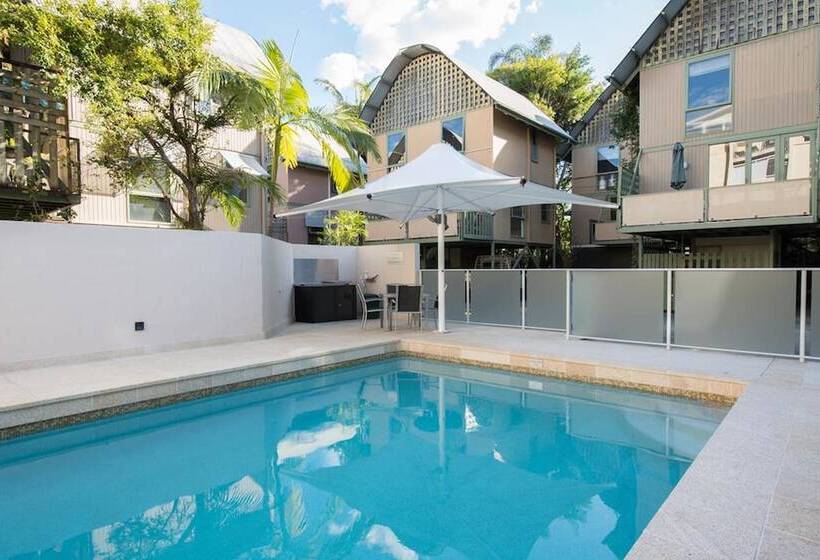 The Hastings Beach Houses