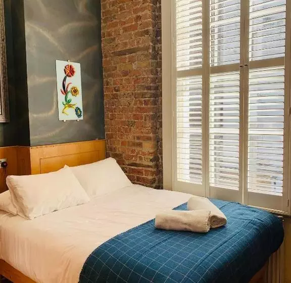 The Melville Hotel By Rokxy  Kings Cross