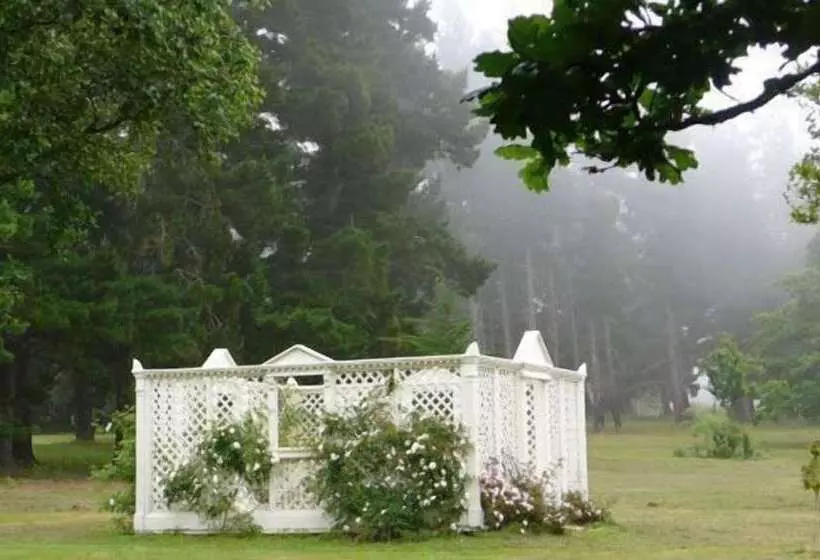 住宿加早餐  Gunyah Country Estate