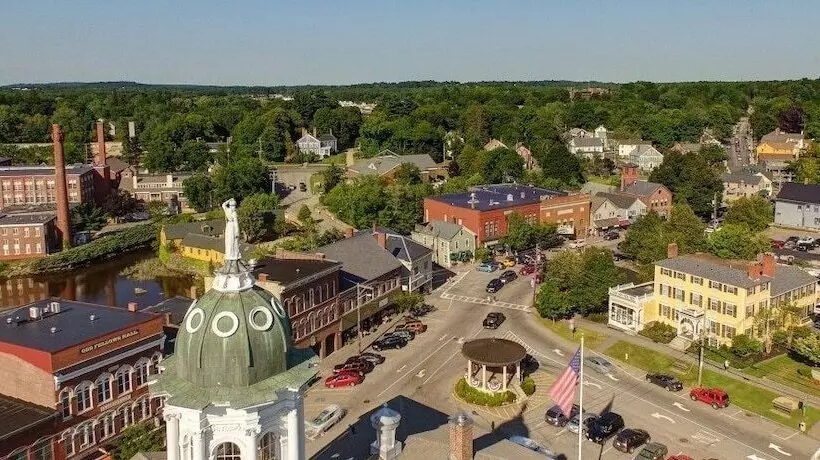 צימר Inn By The Bandstand