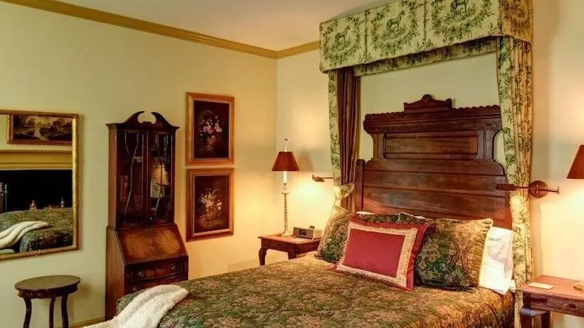 צימר Inn By The Bandstand