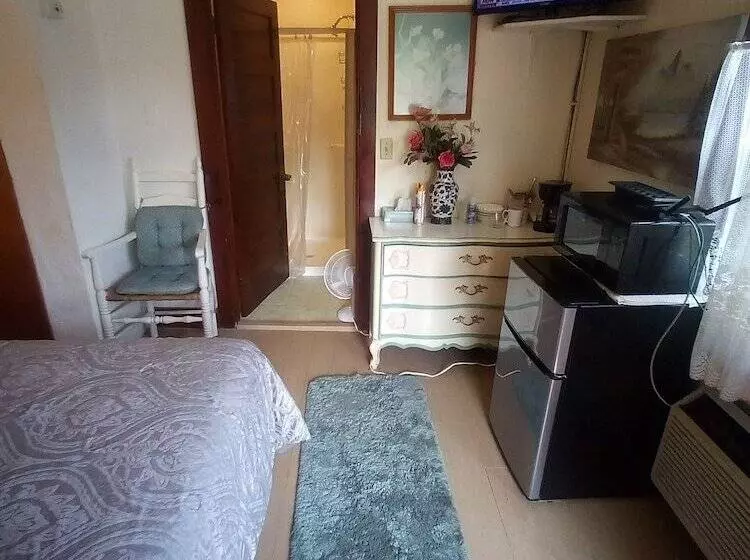 住宿加早餐 Sea Breeze Inn Beach Rentals