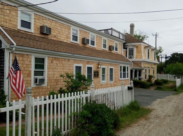 住宿加早餐  Sea Breeze Inn Beach Rentals