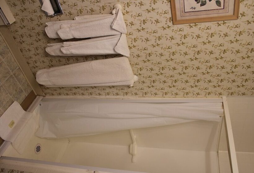 住宿加早餐  Sea Breeze Inn Beach Rentals