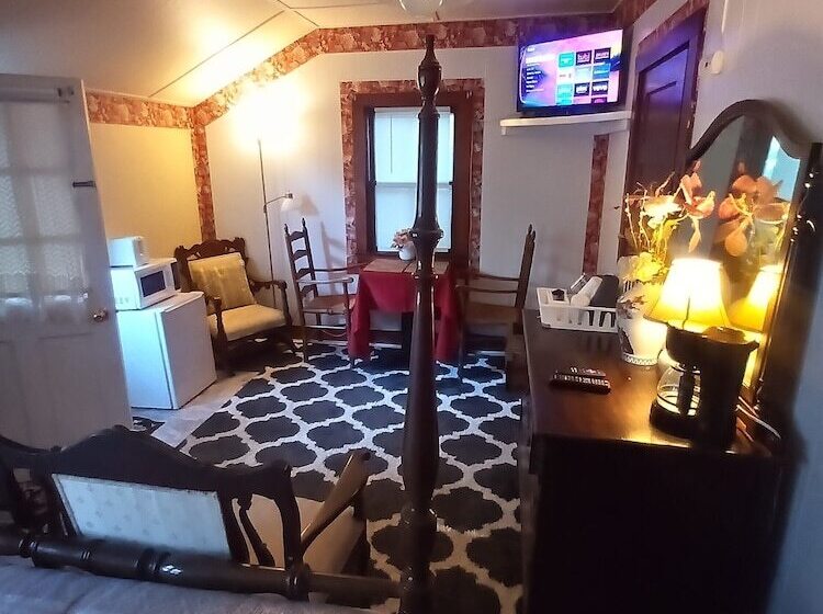 住宿加早餐  Sea Breeze Inn Beach Rentals