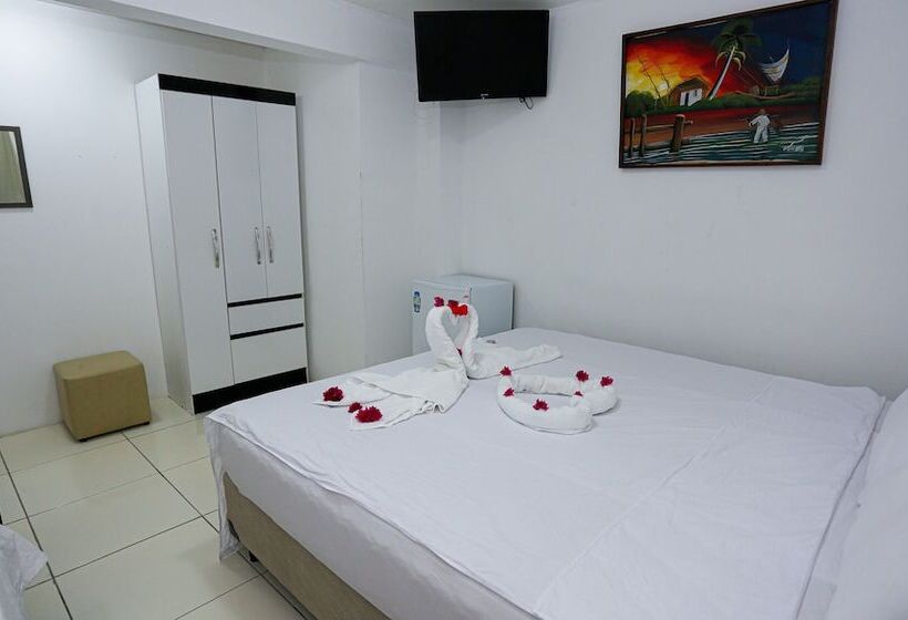 مسافرخانه Pousada Radiante