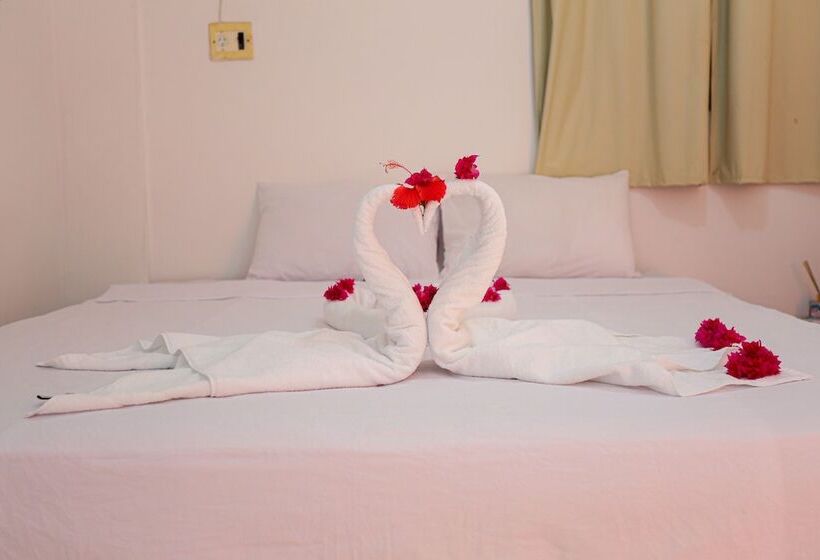 مسافرخانه Pousada Radiante