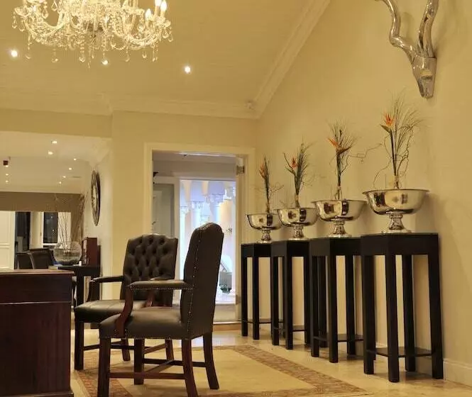 Hotelli 131 On Herbert Baker Boutique